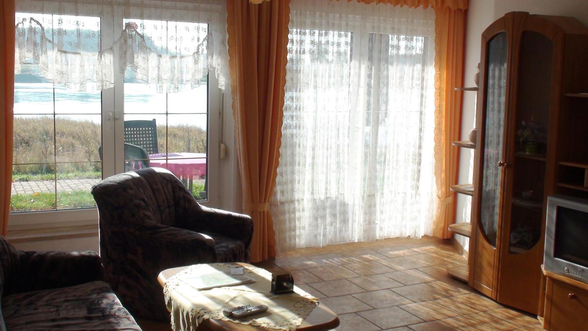 Elbterrassen Zu Brambach Hotell Dessau-Rosslau Exteriör bild